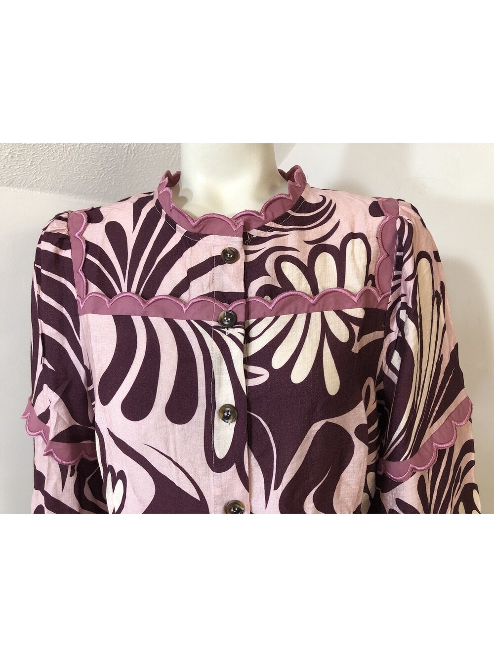 TCEC Womens Large Blouse Pink Burgundy Print Scalloped Trim Peplum New - Picture 2 of 9